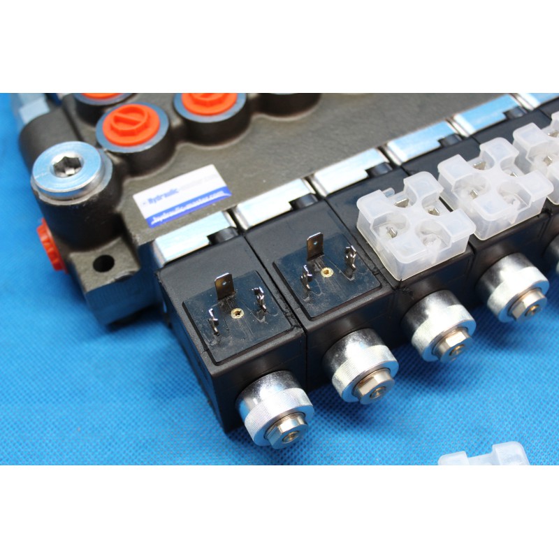 Directional control valve 7-spool hydraulic solenoid 50 l/min 13GPM 12VDC